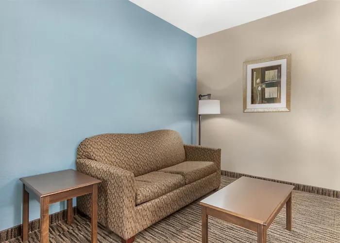 Best Western Mineola Inn